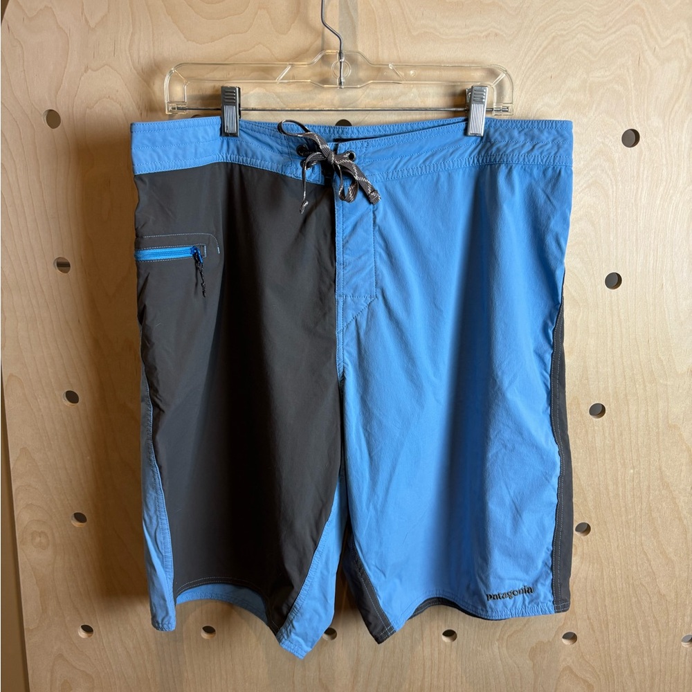Patagonia Mens Stretch Wavefarer Board Shorts Blue Size 36  10” Inseam Swim - Picture 2 of 7